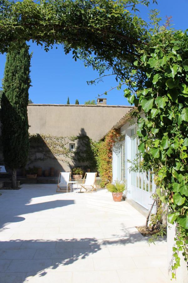 Maison Les Chênes Eygalières Exterior foto